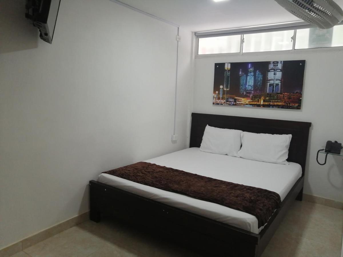 מדיין Hotel Sol Del Estadio מראה חיצוני תמונה