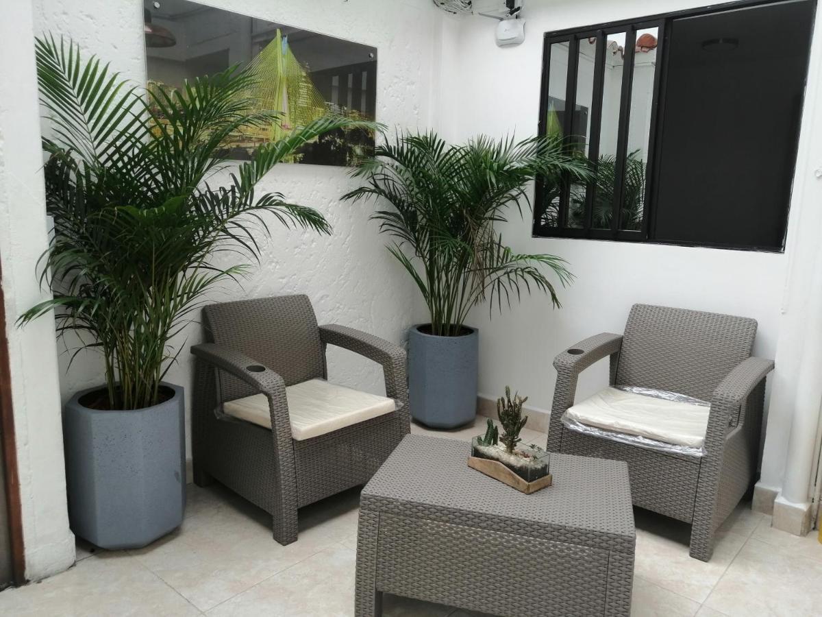 מדיין Hotel Sol Del Estadio מראה חיצוני תמונה