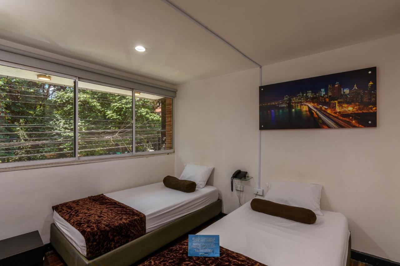 מדיין Hotel Sol Del Estadio מראה חיצוני תמונה