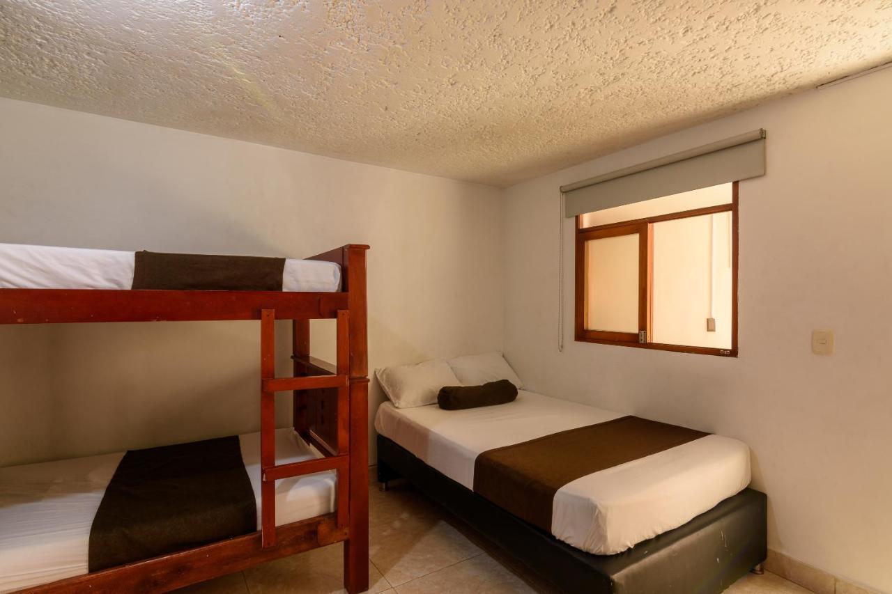 מדיין Hotel Sol Del Estadio מראה חיצוני תמונה